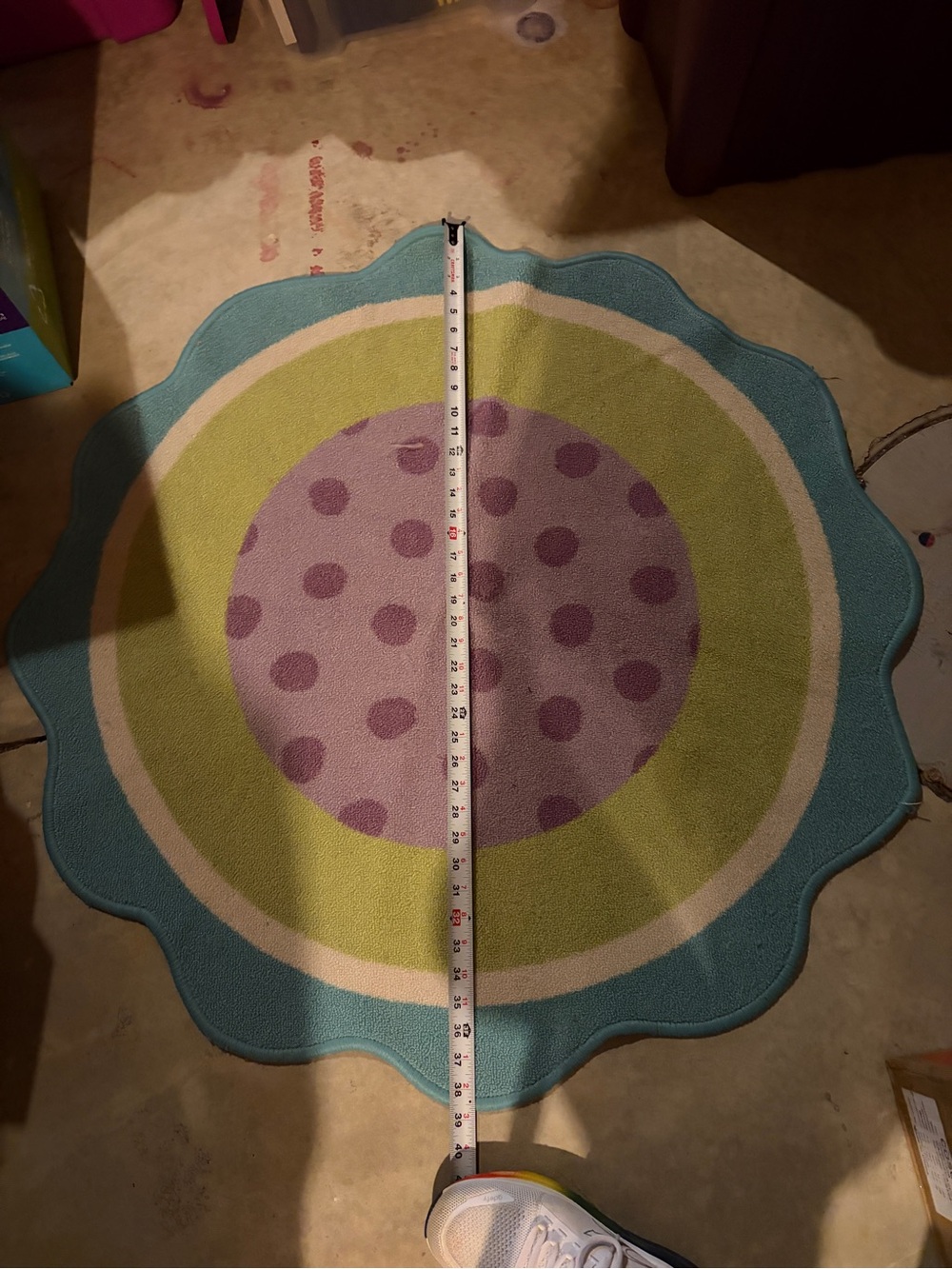 Scalloped Round Polka Dot Rug in Lavender, Lime & Teal